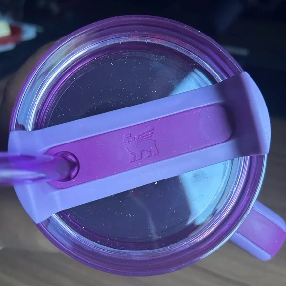 Olivia Rodrigo Purple 40oz Stanley - Picture 3 of 7